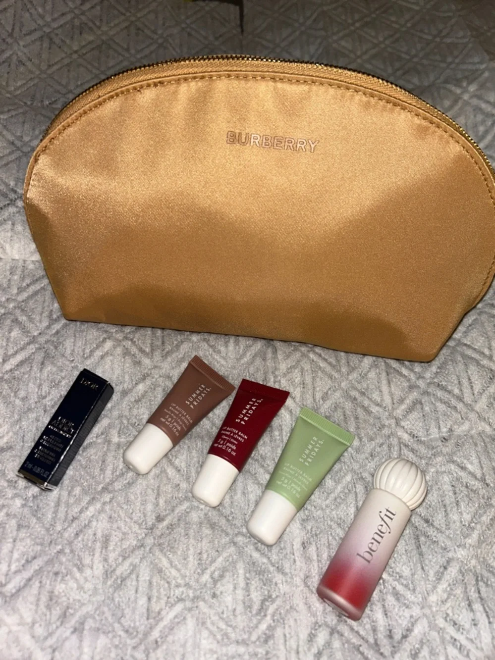 Burberry Beige Nylon Cosmetic Pouch NWOT - Picture 4 of 13